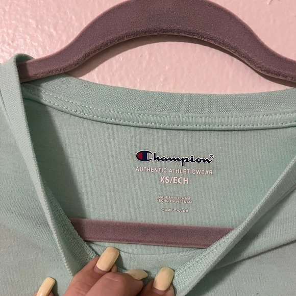 Champion woman’s size XS teal/tiffany blue tee. Like new athleisure school - Picture 4 of 5